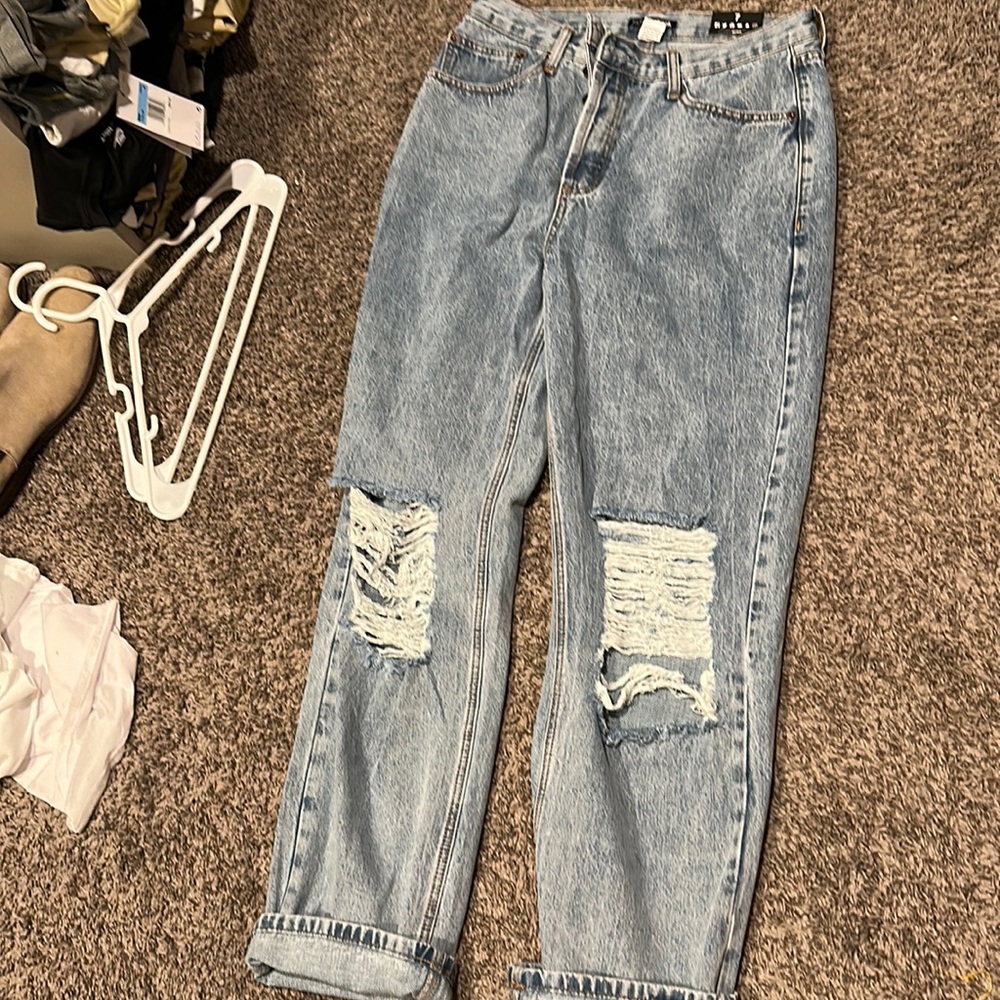 Never worn! Fashionova jeans!